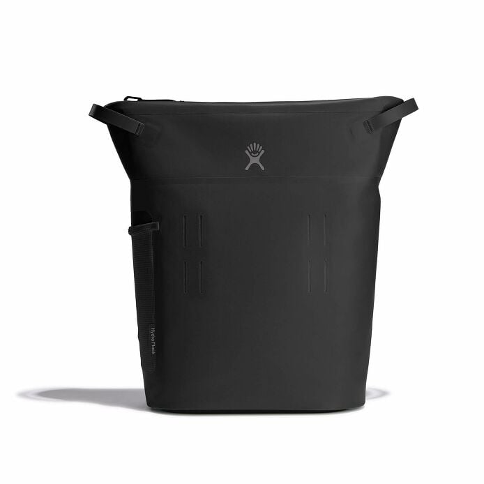20-l-day-escapetm-pack-u3 20-l-day-escape-soft-cooler-pack-black-straight-on.jpg