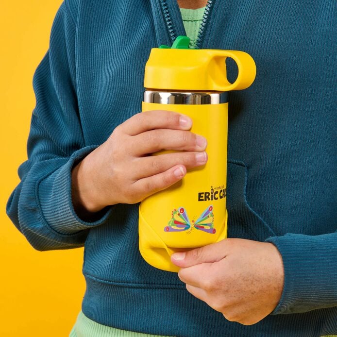 kids-12-oz-bottle-world-of-eric-carletm-k7 7-lifestyle.jpeg