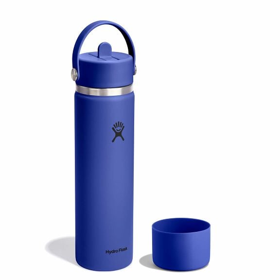 24-oz-straw-bottle-and-boot-bundle-r3 group_250_1_.jpg