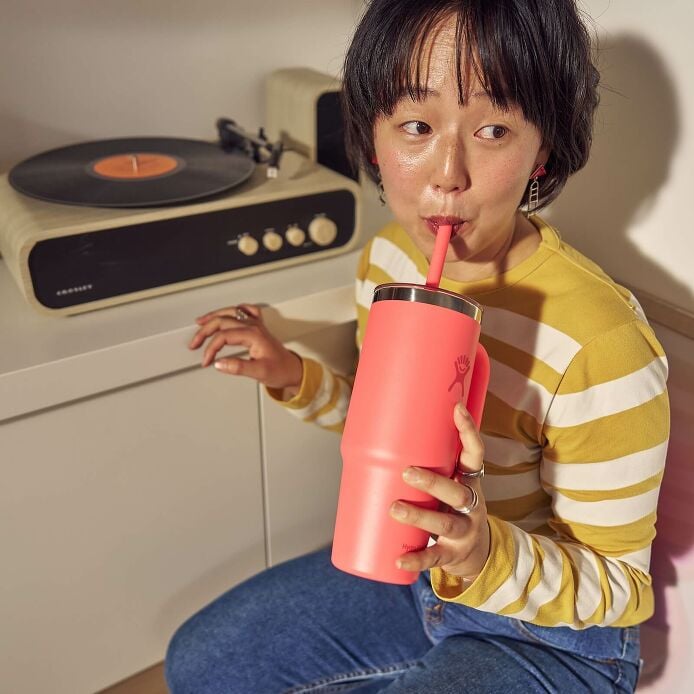 24-oz-travel-tumbler-q2 hf_s26_mcinnis_2487.jpg
