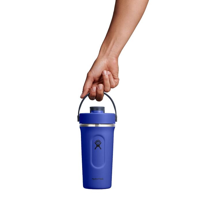 24-oz-insulated-shaker-bottle-v4 mxc24382_24_oz_insulated_shaker_bottle_capri_blue_hb.jpg