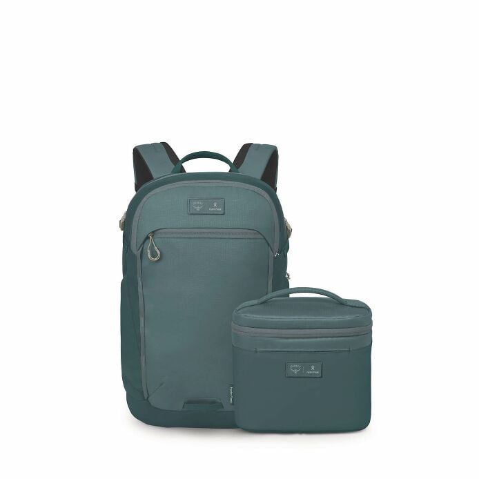 osprey-axis-x-hydro-flask-campus-essentials-bundle-g8 ospreyaxis_hydroflask5l_lunch_bag_f25_front_cascade_10007249.jpg