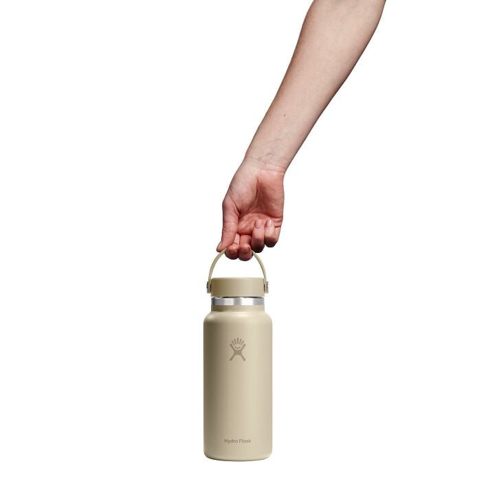 32-oz-wide-mouth-bottle-j5 w32cts114_32ozwideflexcap_oat_hb_1.jpg